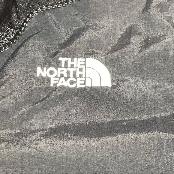 The North Face Girl’s Black Full-Zip Jacket Sz Large - Picture 8 of 9